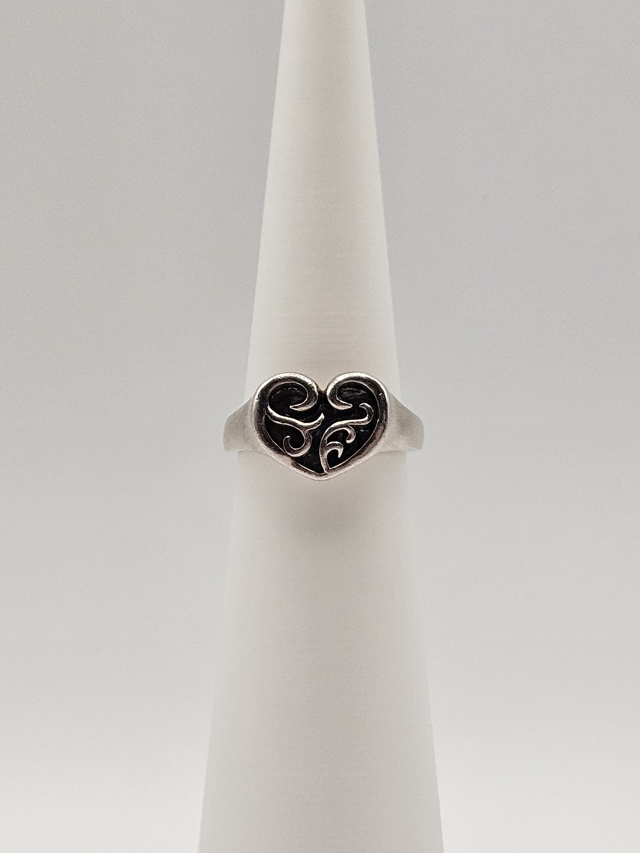 Sterling Silver Heart Scroll Ring